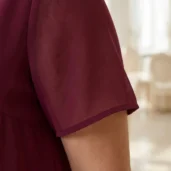 sukienka-szyfonowa-trzy-falbany-na-wesele-plus-size-bordo