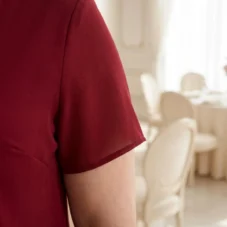 sukienka-szyfonowa-trzy-falbany-na-wesele-plus-size-bordo