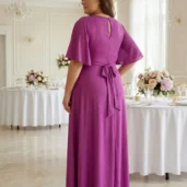sukienka-rozkloszowana-maxi-z-paskiem-na-wesele-plus-size-fuksja