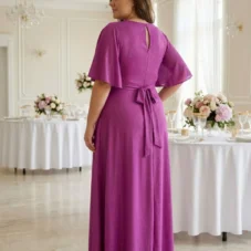sukienka-rozkloszowana-maxi-z-paskiem-na-wesele-plus-size-fuksja