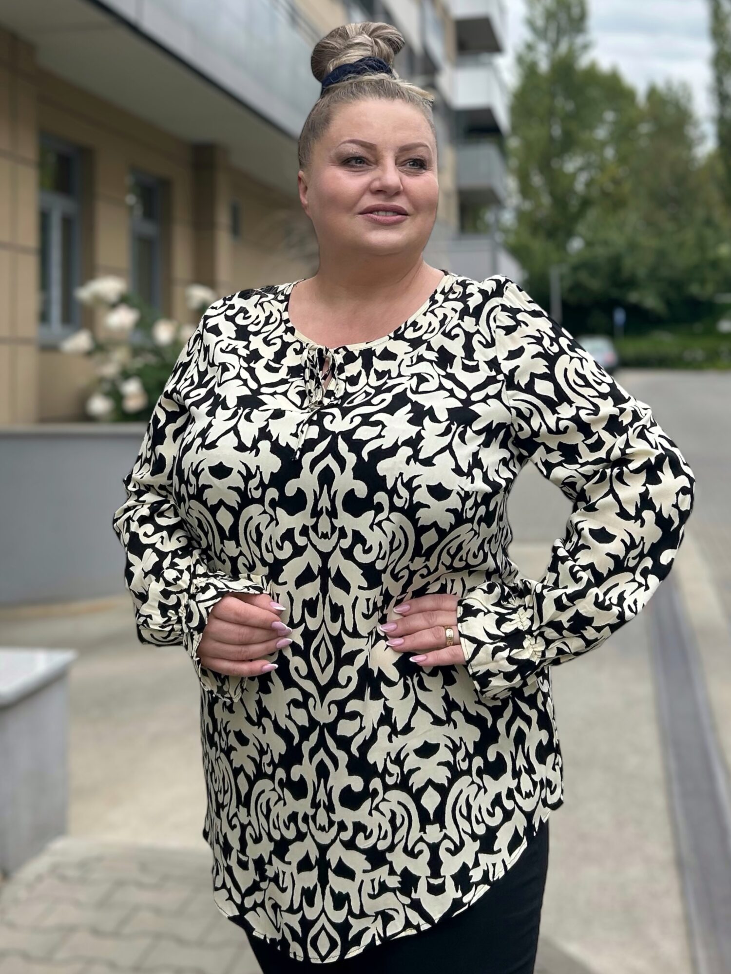 tunika_mariola_plus_size_bezowa_wzory