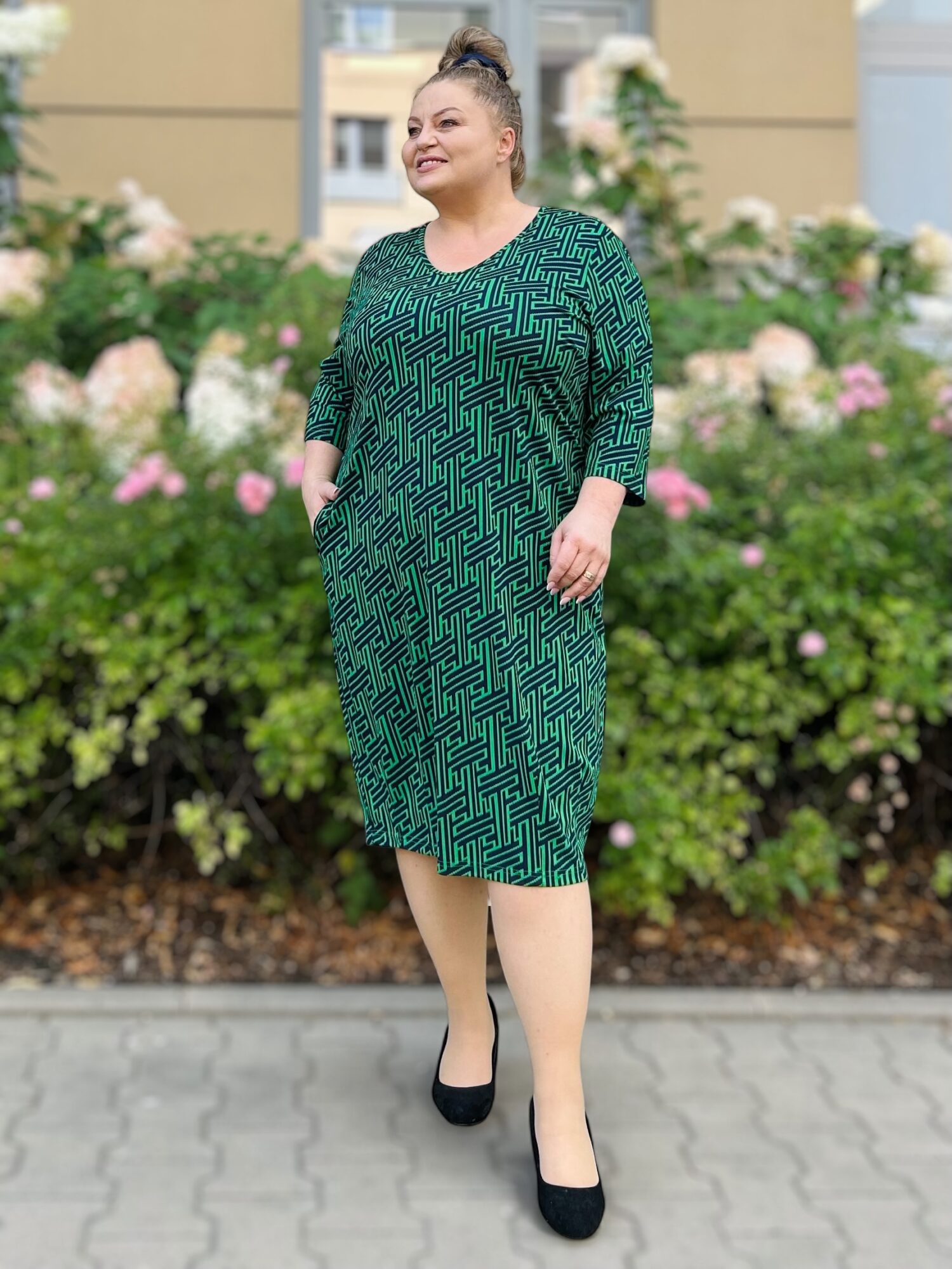 sukienka_irma_plus_size_zielona_kieszenie