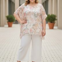 bluzka_xxl_pudrowy_roz_kwiaty