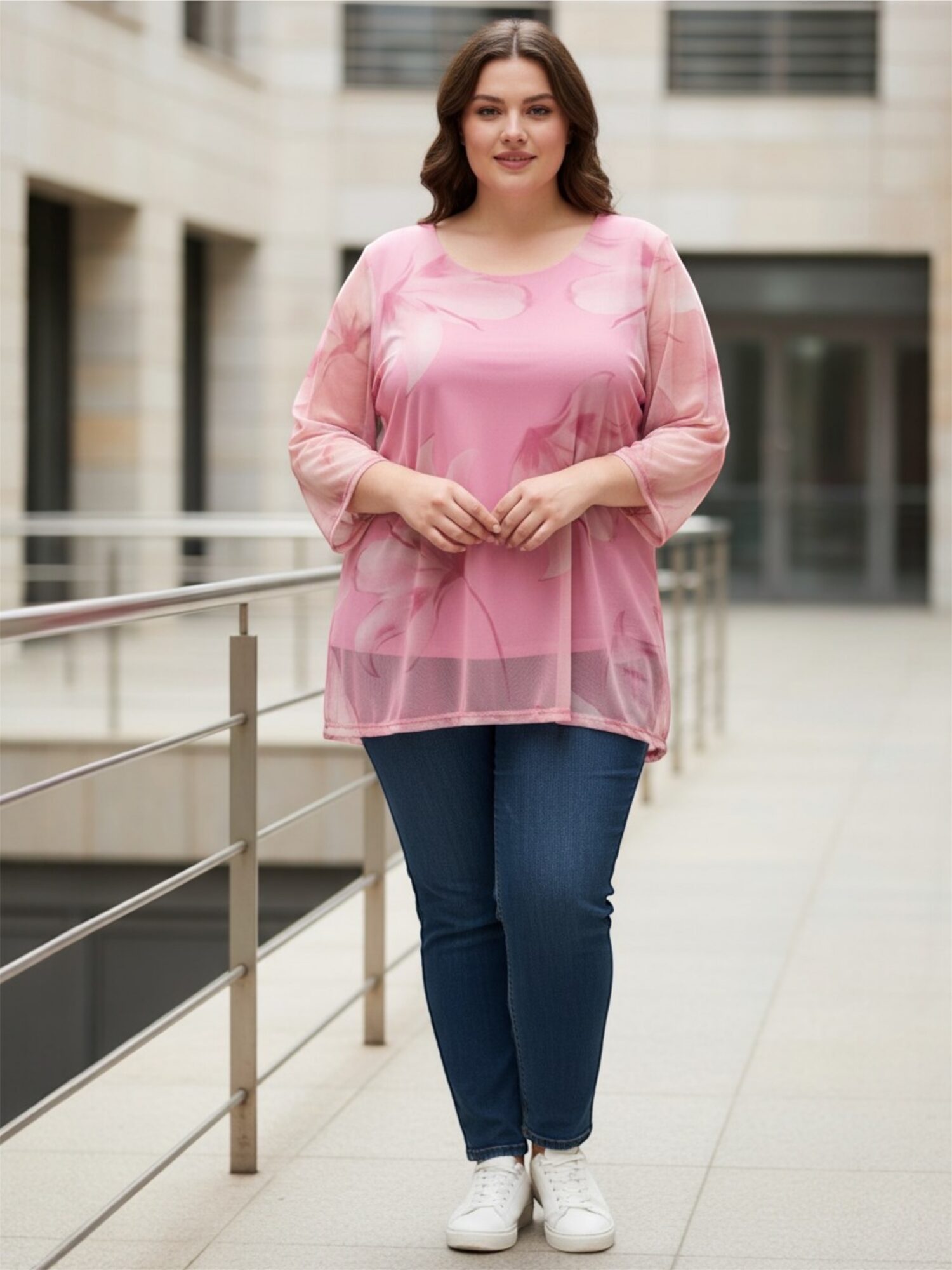 bluzka_damska_rozowa_siatka_kwiaty_plus_size